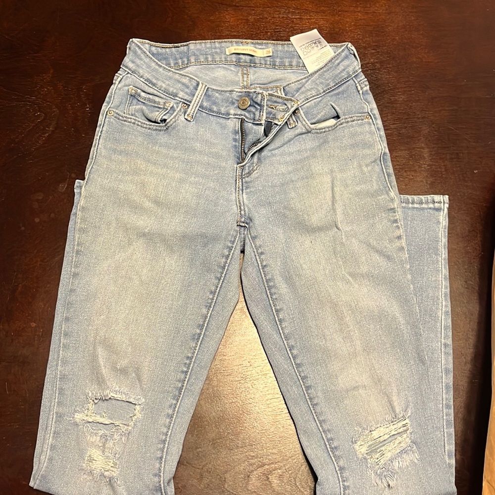 Levi’s 812 curvy skinny jeans